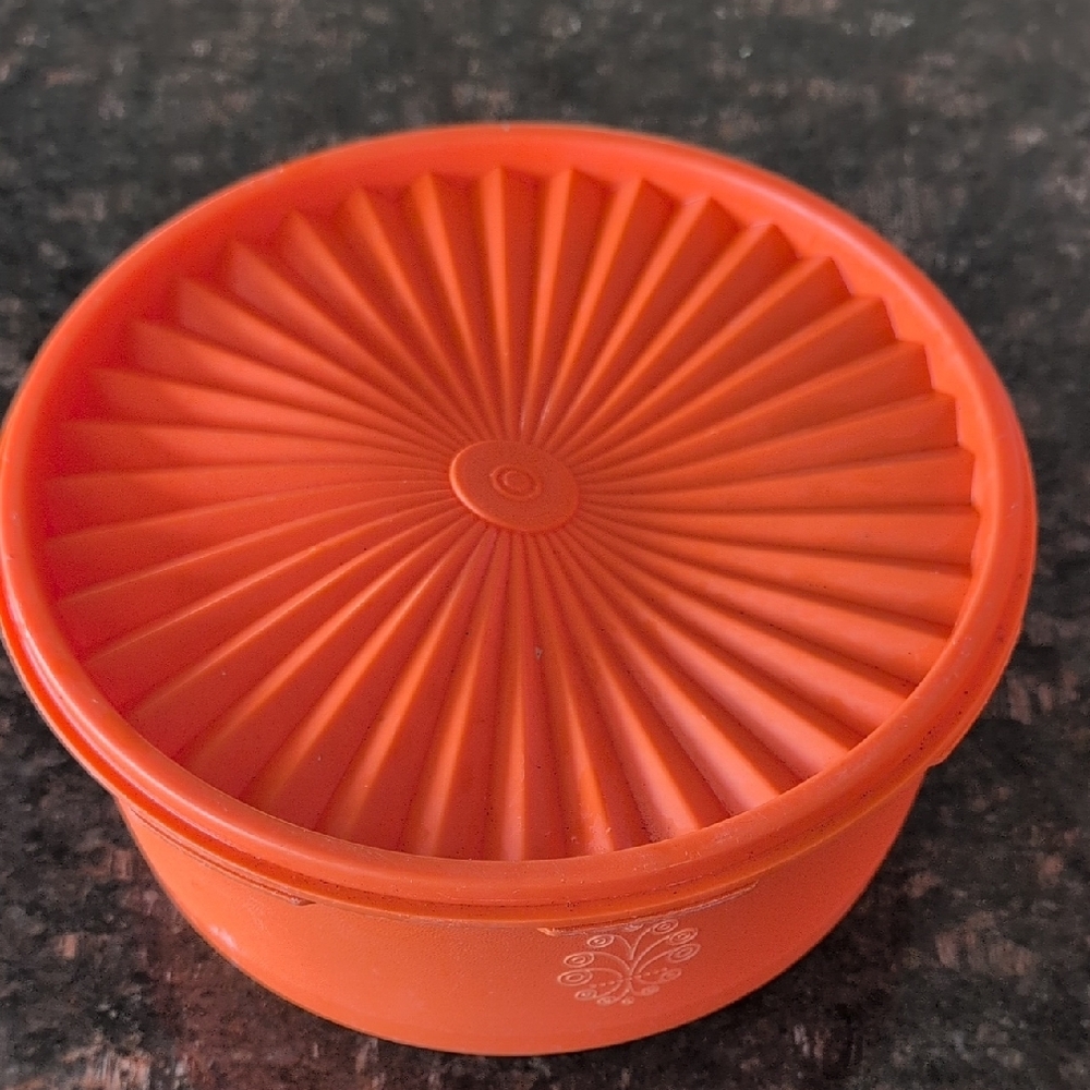 Orange Stackable Food Storage Containers - Picture 5 of 8